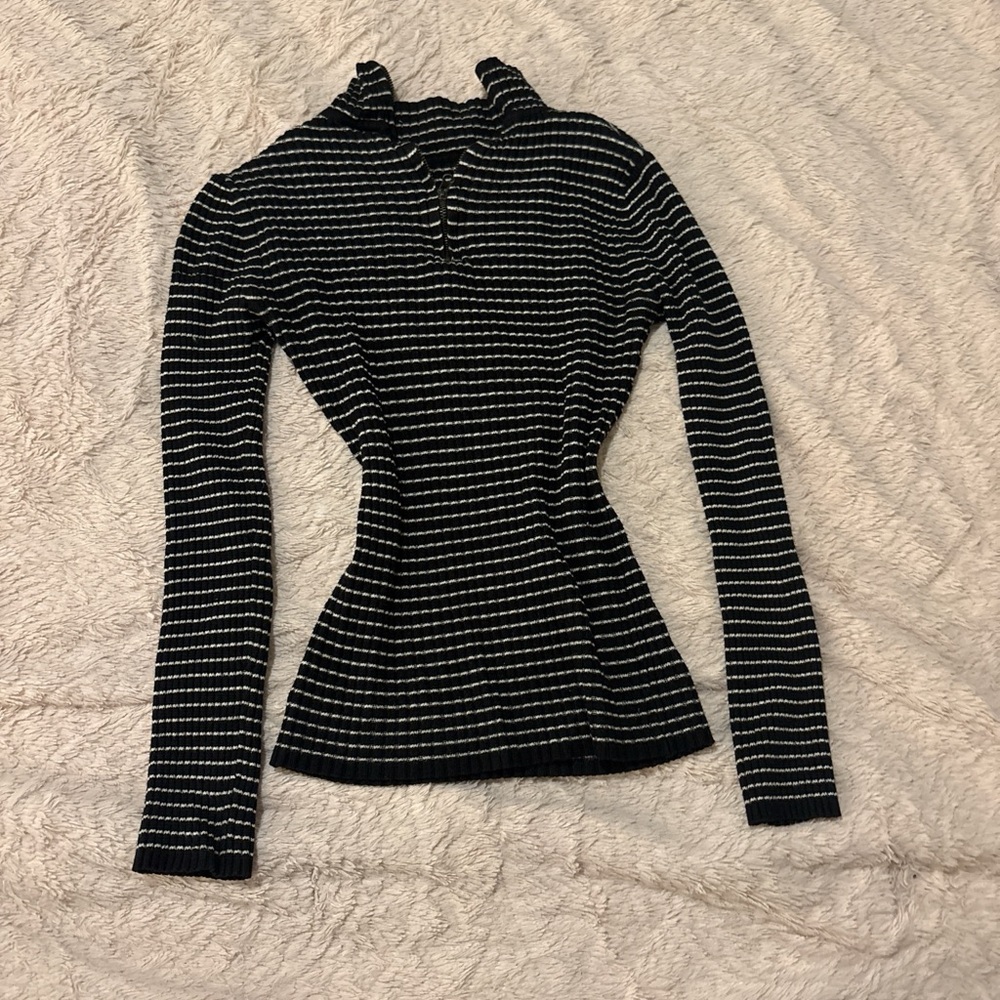 Striped Black and White Women's Sweater